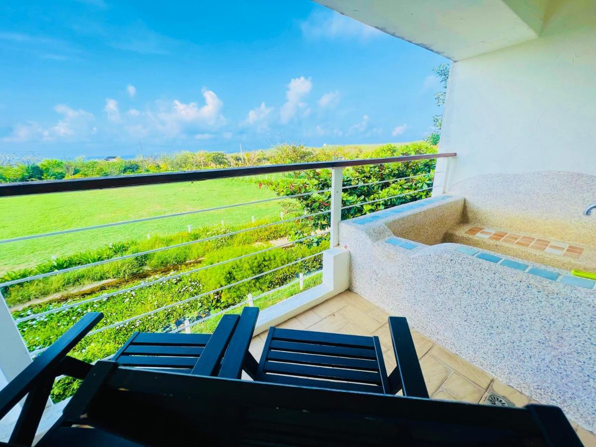 Kenting Comic B&B&Spring Hengchun Exterior photo