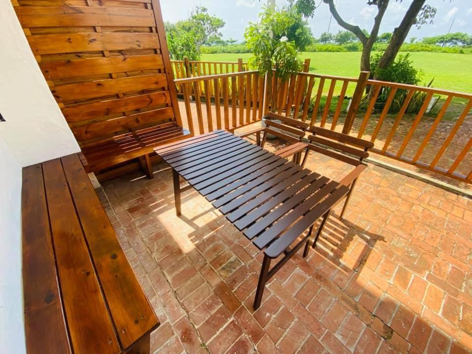 Kenting Comic B&B&Spring Hengchun Exterior photo